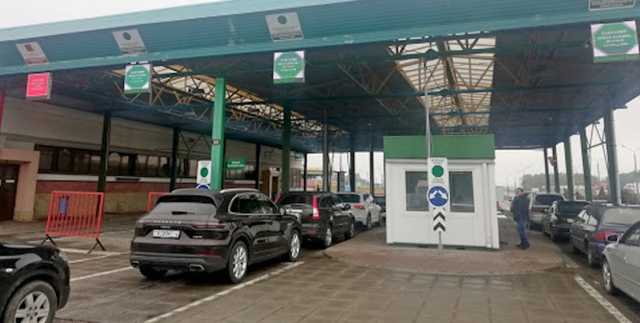 За выезд из Беларуси теперь необходимо платить