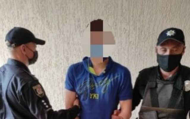 У Лисичанську молодик побив людину так, що та потрапила до реанімації