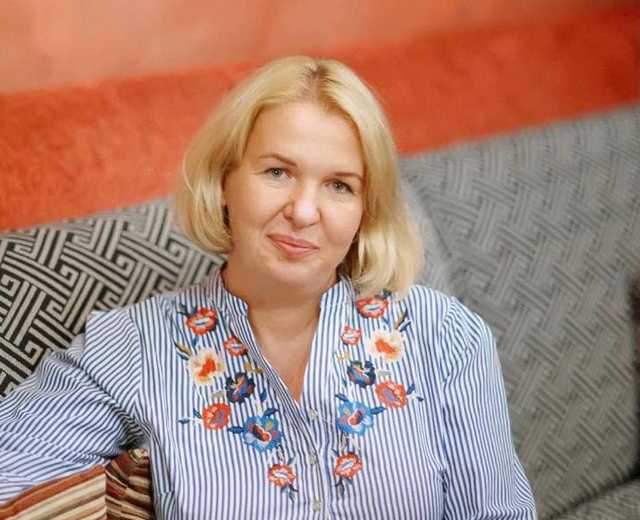 Замдиректора «Укрмедпостач» владеет особняком под Киевом и содержит мужа