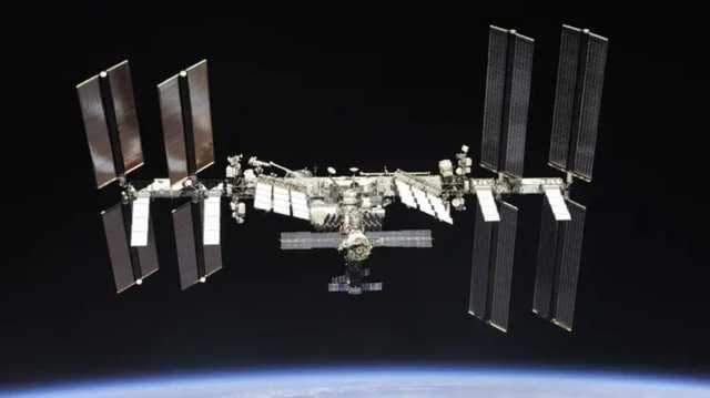 В NASA подписали договор об отправке первого космического туриста на МКС