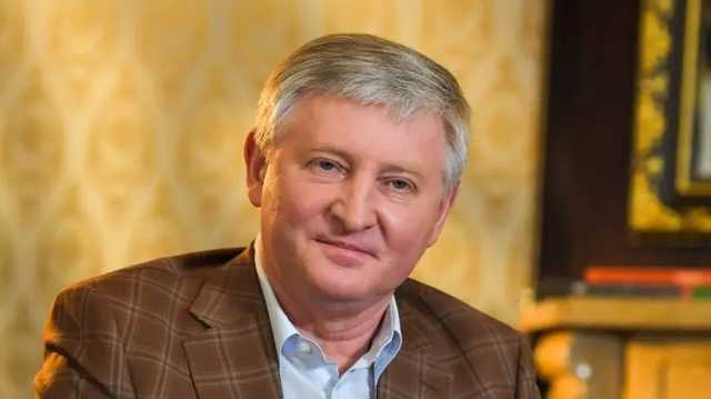 Ахметов призвал продлить контракт Андрея Пятова