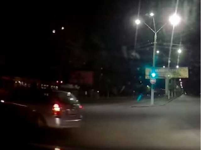 В Одессе при попытке скрыться от полиции пьяный водитель протаранил 9 автомобилей