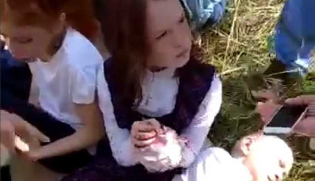 Стрельба в школе Казани: появилось видео с пострадавшими детьми