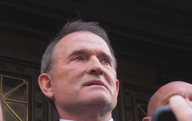 Медведчук уверяет, что из-за блокировки счетов сам не сможет оплатить залог