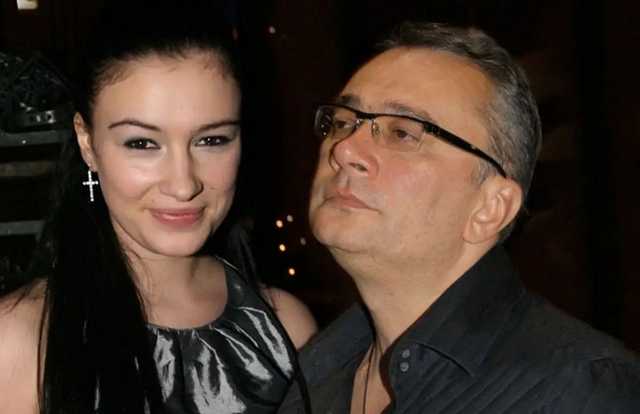 Приходько объяснила, почему упрекнула Ани Лорак, намекавшую на сексуальные домогательства Меладзе