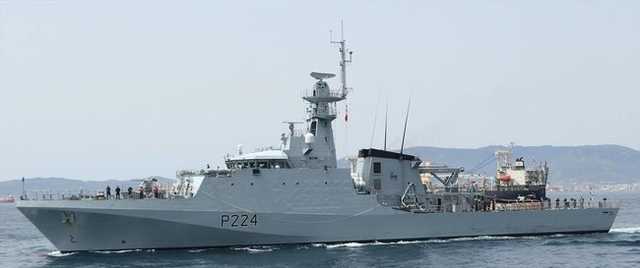 Британский патрульный корабль направляется в Черное море