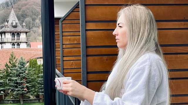 "Как поесть во время секса": менеджера "Укрпочты" безжалостно затравили в сети за шутку