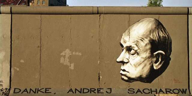 Москве неудобен Сахаров-правозащитник, пытается убрать его из истории, – журналист