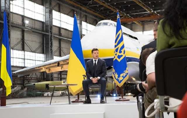 Зеленский сравнил недостроенную «Мрию» с Украиной