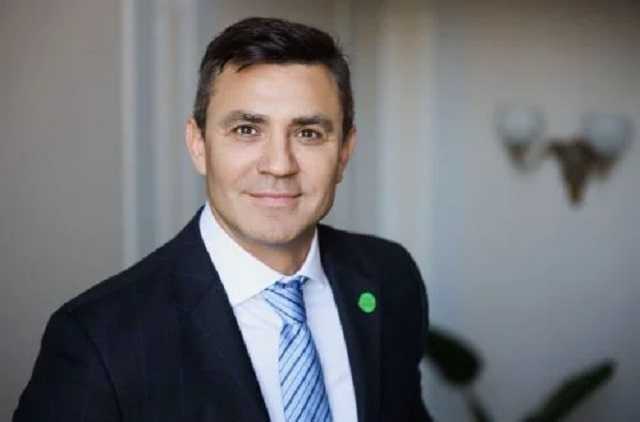 «Он душой болеет за Украину», - Зеленский о Николае Тищенко