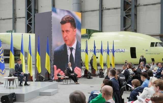 Зеленский рассказал, будут ли санкции против Коломойского и Фирташа