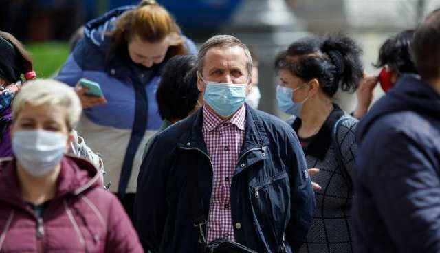 В Украине еще плюс пять тысяч заболевших коронавирусом за сутки