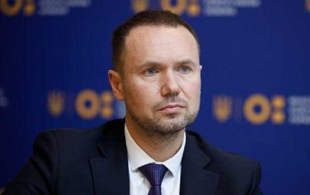 Шкарлет пригласил абитуриентов из ОРДЛО и Крыма в украинские ВУЗы