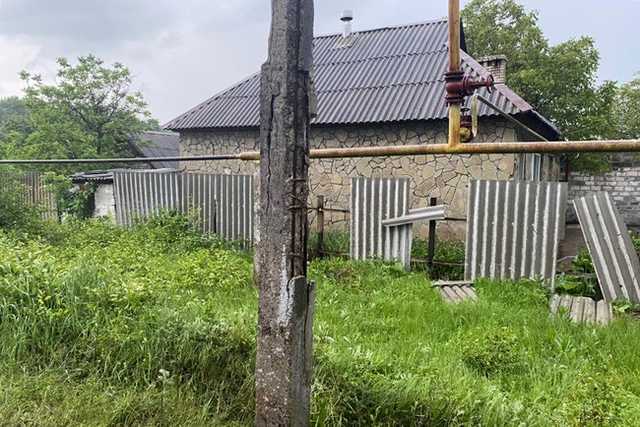 Обстрел террористами н.п.Пивничне: маркировка на остатках ракет указывает на российское производство боеприпасов