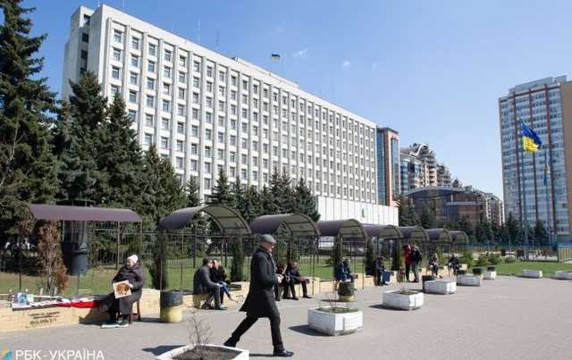 ЦИК обжаловал отмену протокола об избрании Вирастюка нардепом