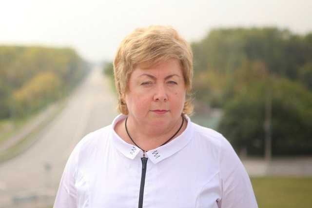 Голова Чернігівської облради нагородила священника РПЦвУ за “внесок у відродження України”