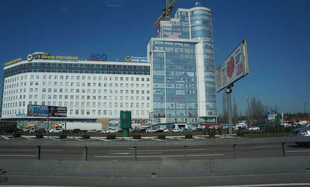 За реконструкцию Харьковской площади в Киеве не заплатят