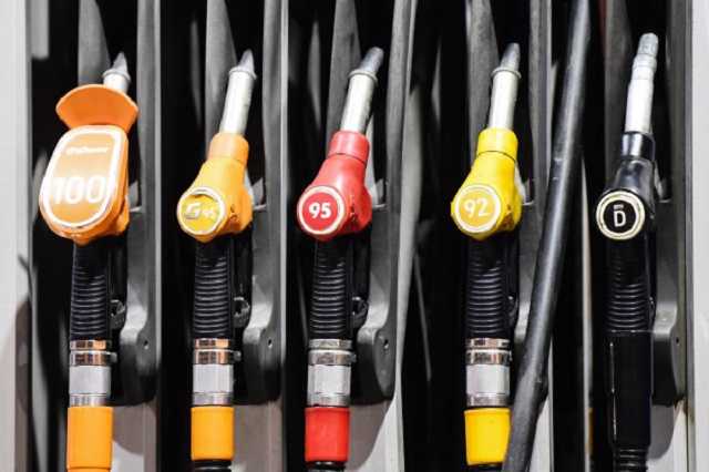 Дали заднюю: БНК передумала прекращать поставки бензина А-95