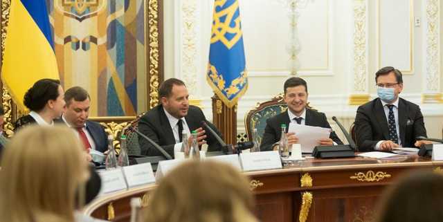 Зеленский: «Настало время и руки дошли до кинематографа»