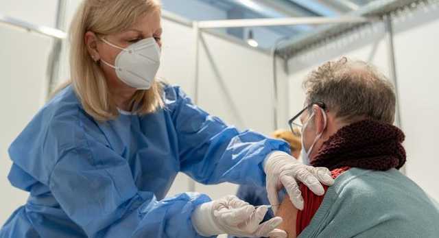 Более 125 тысяч украинцев полностью вакцинировались от COVID-19