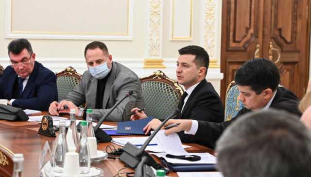 Никто не знает, против кого следующего вздумает ввести санкции СНБО