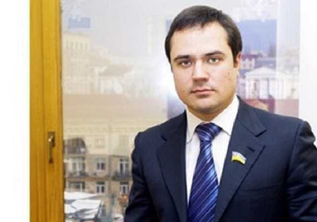 Комарницкий оказался не "смотрящим", а аферистом: Прокуратура расследует мошенничество