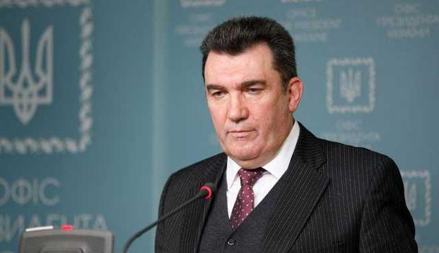 Данилов о посадке самолета Ryanair: имеет все признаки операции спецслужб России