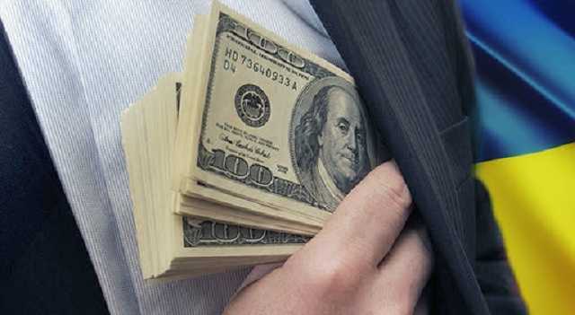 Экс-следователя СБУ из Одессы подозревают в вымогательстве 80 тысяч долларов