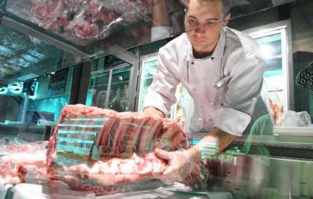 Світові ціни на продовольство за рік зросли майже на 40%