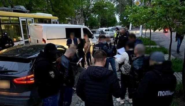 В Одессе задержаны полицейские, которые занимались сутенерством