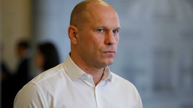 Минобразования проверяет диссертацию Кивы