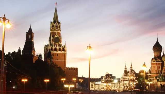 Россия превращается в большой Крым