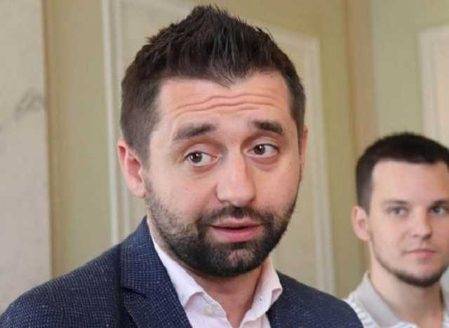 Закон об олигархах и закон о руде будут блокировать всеми способами – Арахамия