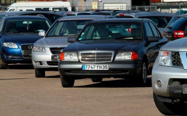 В Украине временно упростят таможенное оформление авто из ЕС