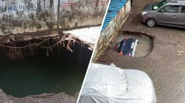 В Индии автомобиль провалился под асфальт и утонул: момент попал на видео