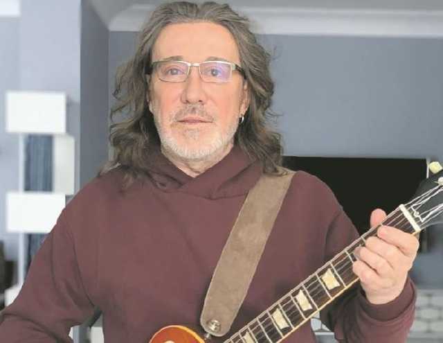 Легенду российского рока госпитализировали с Covid после вакцинации