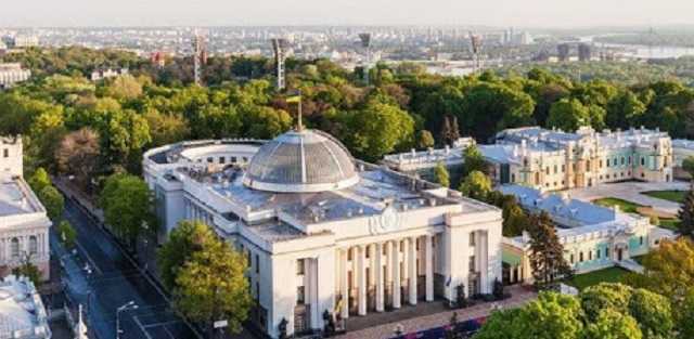 В "Слуге народа" рассказали, когда Рада может принять закон об олигархах