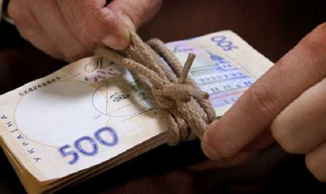 Як "Слуги народу" підвісили всіх громадян на податковий гачок?