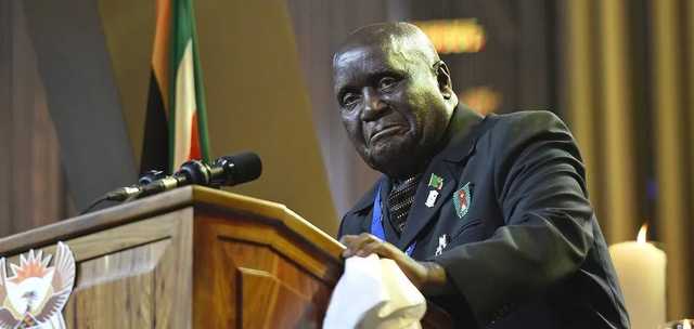 Умер первый президент Замбии Кеннет Каунда, в стране объявили трехнедельный траур