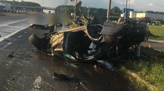 На трассе Киев-Одесса произошло серьезное ДТП с переворотом