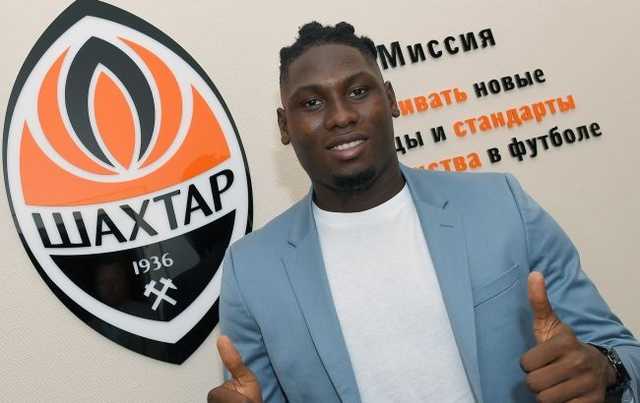 "Шахтер" подписал нападающего "Аякса" Лассина Траоре