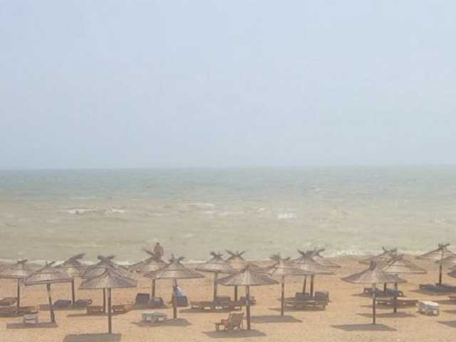 Бердянск накрыла мгла: метеорологи назвали причину