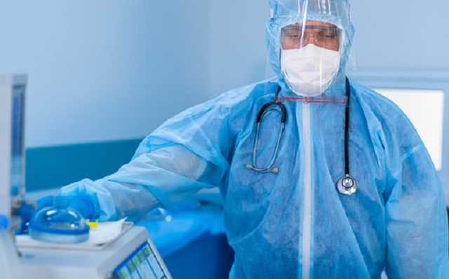 В Украине выявили менее тысячи новых случаев коронавируса за сутки