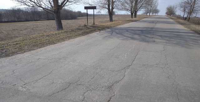 В Черкасской области украли два миллиона гривен на ремонте дорог