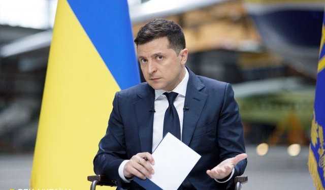 Зеленский делает вид, что борется с олигархами, а олигархи – что страдают