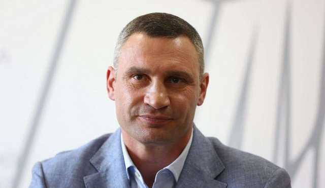 Кличко в Раде заказывал массаж и смотрел видео с собой