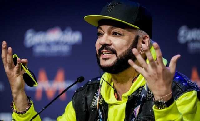 Бутусов назвал уголовным преступлением разрешение на въезд в Украину Киркорову