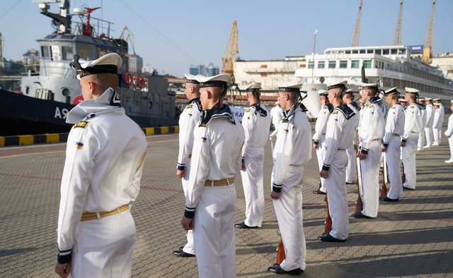 Рада отменила переаттестацию моряков