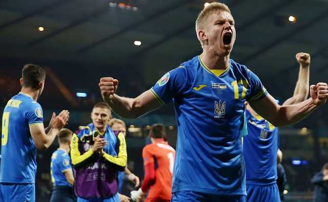После выхода в 1/4 финала Евро-2020 сборная Украины подошла к своим болельщикам