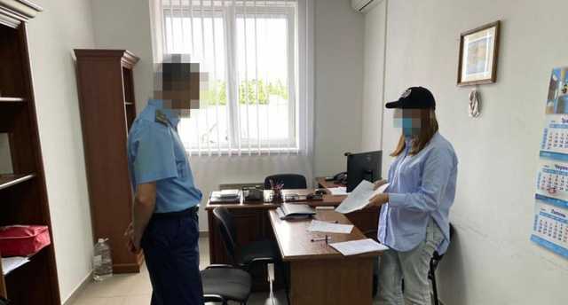 Группе киевских таможенников вручили подозрения в злоупотреблениях